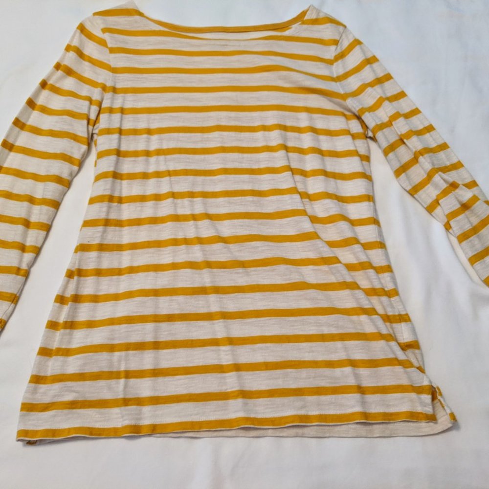 Like new striped boatneck long sleeve top